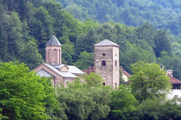 Manastir Rača